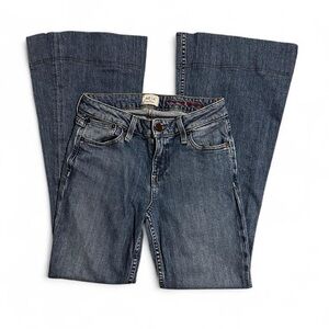 Alice & Olivia Beautiful Mid Rise Bell Bottom Flare Jeans